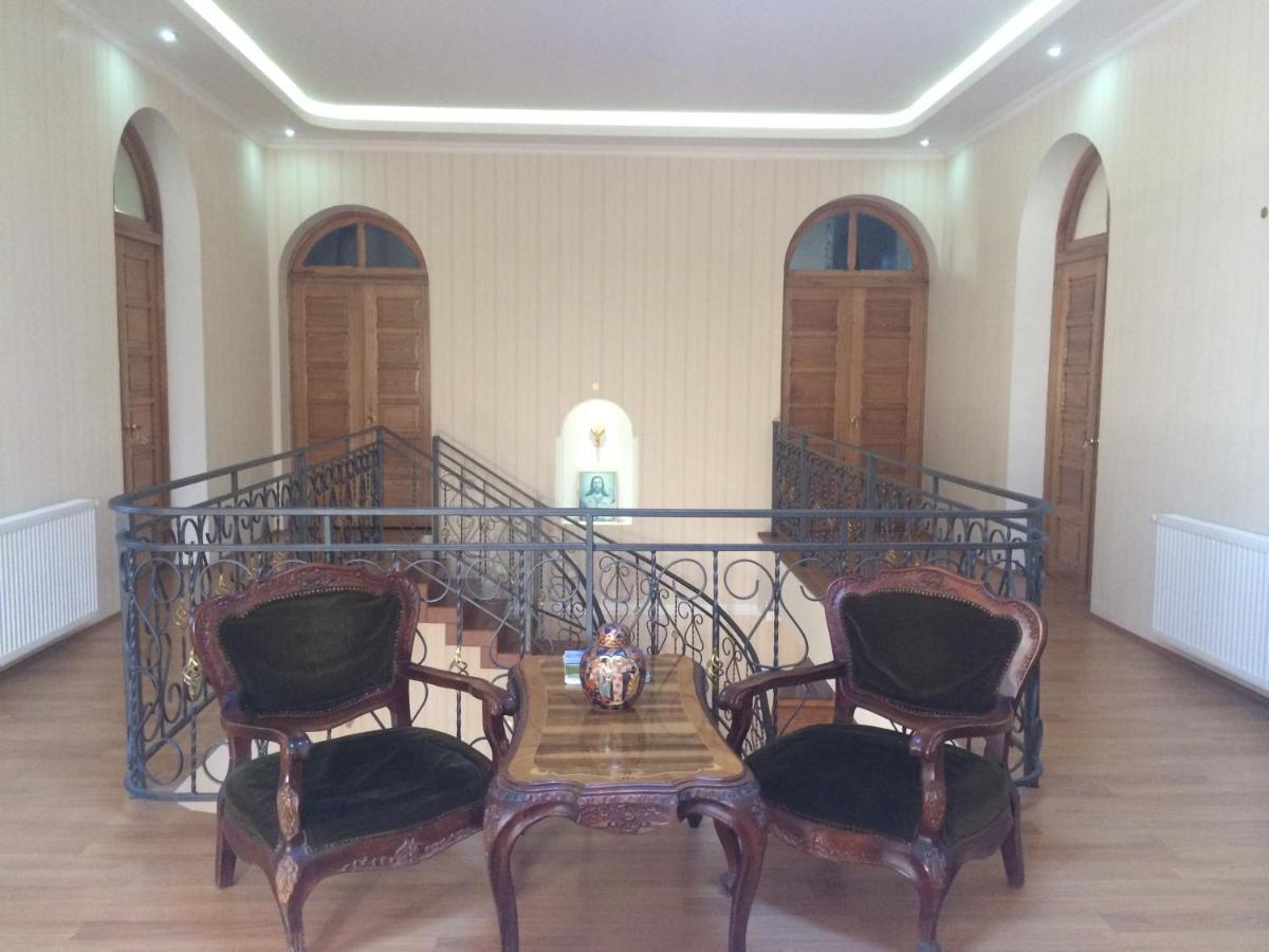 Max Hotel Gogi Alibegashvili Kazbegi Exteriör bild
